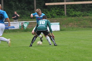 九游-足球战术多样化提升比赛精彩度，足球比赛技战术的运用和分析